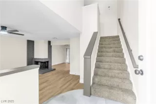 Photo #4: 2731786 Listing 