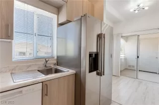 Photo #1: 2731810 Listing 