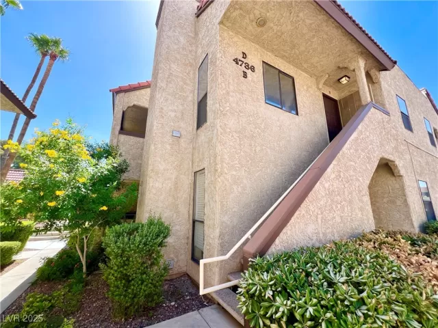 MLS: 2731953 Condo For Sale