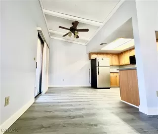 Photo #4: 2731953 Listing