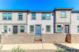 Photo #3: 2731962 Listing 