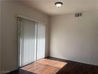 Photo #3: 2731999 Listing 