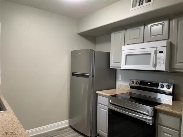 MLS: 2732001 Condo For Sale