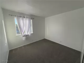 Photo #6: 2732009 Listing 