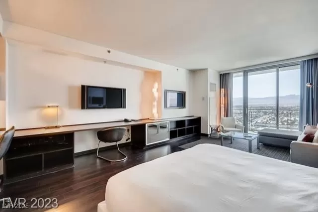 MLS: 2732013 Condo For Sale