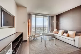 Photo #6: 2732013 Listing 