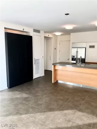 Photo #6: 2732088 Listing 