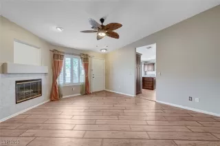 Photo #2: 2732121 Listing