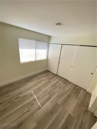 Photo #5: 2732136 Listing 