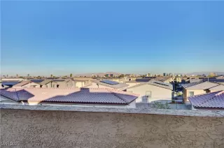 Photo #1: 2732139 Listing