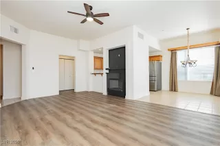 Photo #4: 2732146 Listing 