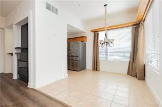 Photo #5: 2732146 Listing 