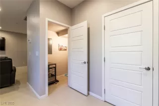 Photo #6: 2732182 Listing 