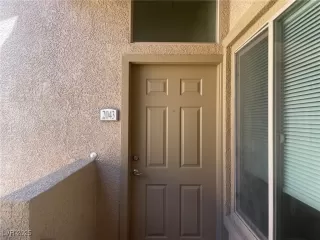 Photo #1: 2732210 Listing 