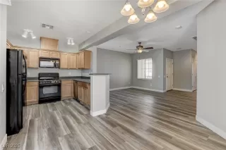 Photo #3: 2732245 Listing 