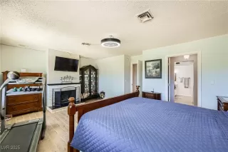 Photo #5: 2732273 Listing