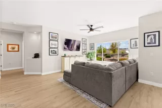 Photo #1: 2732301 Listing 