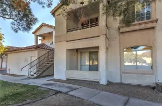 Photo #3: 2732317 Listing