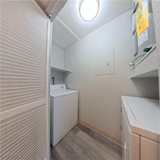 Photo #5: 2732343 Listing 