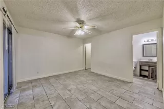 Photo #5: 2732433 Listing 