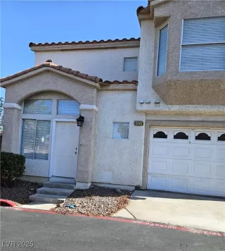 Photo #1: 2732455 Listing 