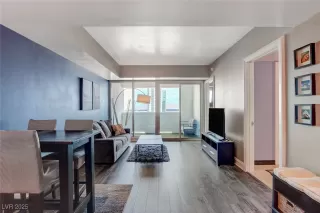 Photo #3: 2732478 Listing 