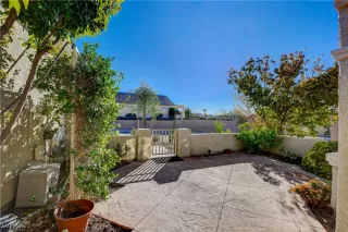 Photo #4: 2732495 Listing 
