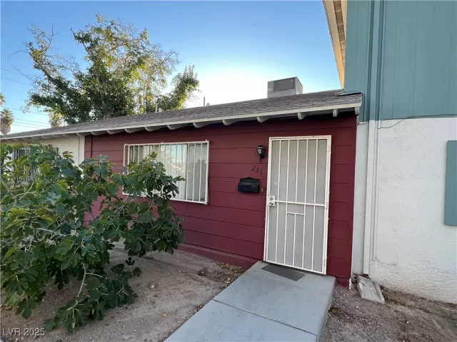 MLS: 2732549 Condo For Sale