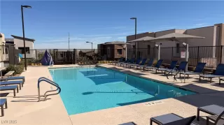 Photo #1: 2732552 Listing 