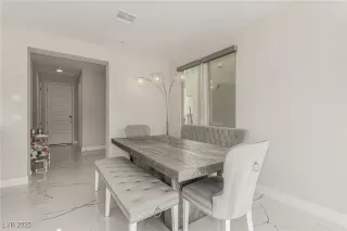 Photo #4: 2732587 Listing 
