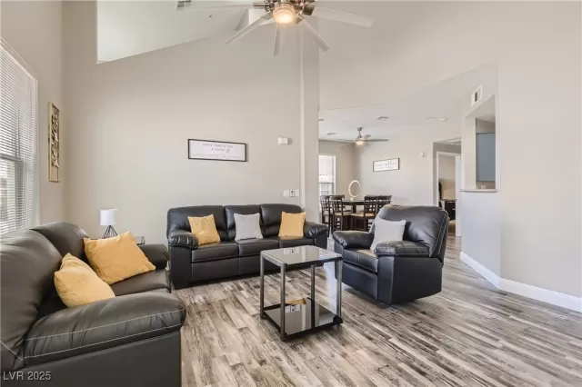 MLS: 2732595 Condo For Sale