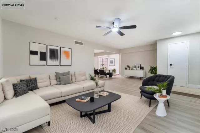 MLS: 2732625 Condo For Sale