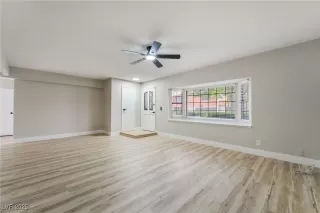 Photo #3: 2732625 Listing 