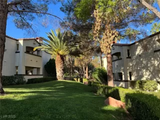 Photo #3: 2732641 Listing 