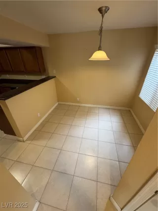 Photo #2: 2732731 Listing 