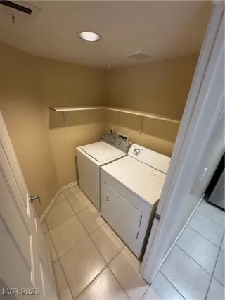 Photo #6: 2732731 Listing 