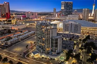 Photo #1: 2732735 Listing 