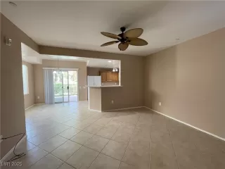 Photo #1: 2732810 Listing 