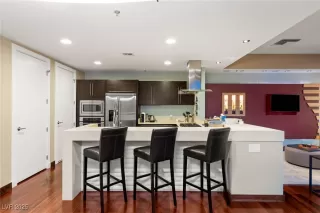 Photo #5: 2732824 Listing