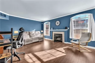 Photo #2: 2732864 Listing 