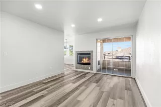 Photo #2: 2732876 Listing 