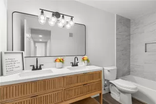 Photo #3: 2732876 Listing 