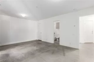 Photo #3: 2732892 Listing 