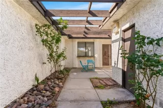 Photo #4: 2732905 Listing 