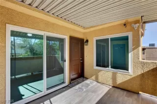 Photo #3: 2732906 Listing 