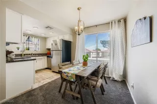 Photo #3: 2732917 Listing 