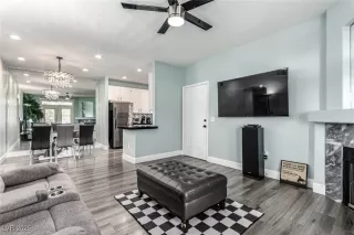 Photo #4: 2732928 Listing 