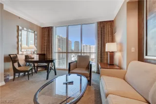 Photo #5: 2732975 Listing 