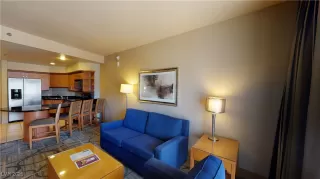 Photo #4: 2733024 Listing