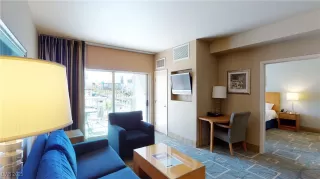 Photo #6: 2733024 Listing